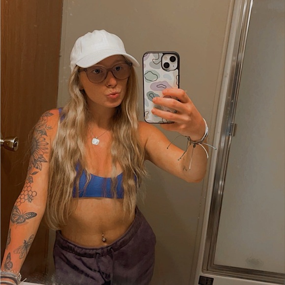 Meet your Posher, Kailey - Picture 10 of 16